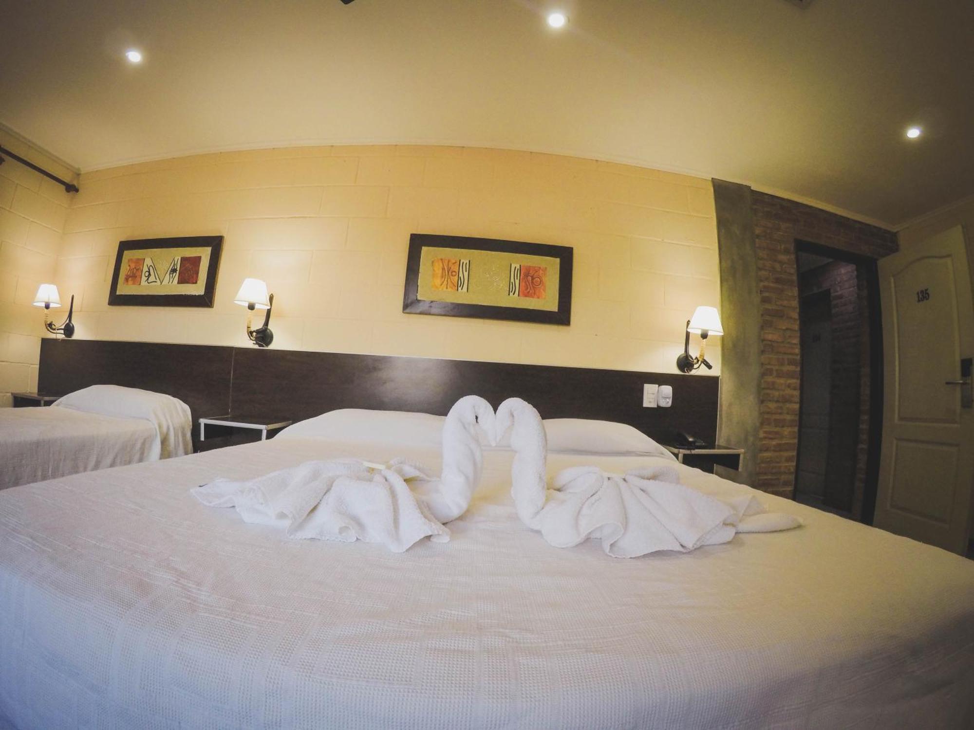 Hotel Torres Del Sol Merlo Buitenkant foto